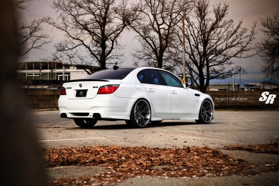  BMW M5 Exkalaber by SR Auto Group 2012 года  (фото 2 из 8)